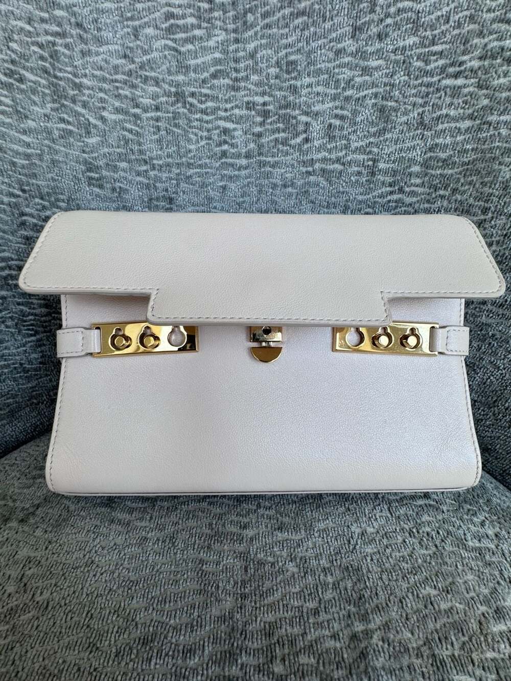 Delvaux Tempête Chain Shoulder Bag – Blush Pink Calfskin | Authentic | Made in F - Picture 2 of 13